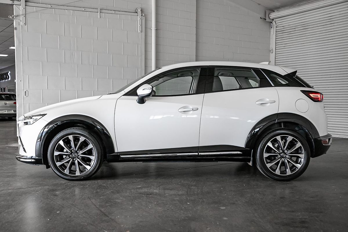 2023 Mazda CX-3 sTouring DK