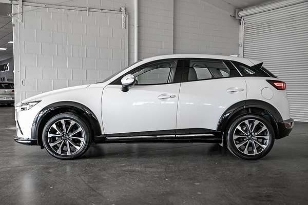 2023 Mazda CX-3 sTouring DK