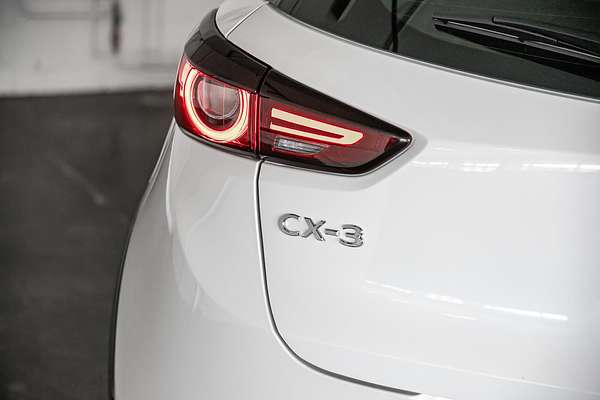 2023 Mazda CX-3 sTouring DK