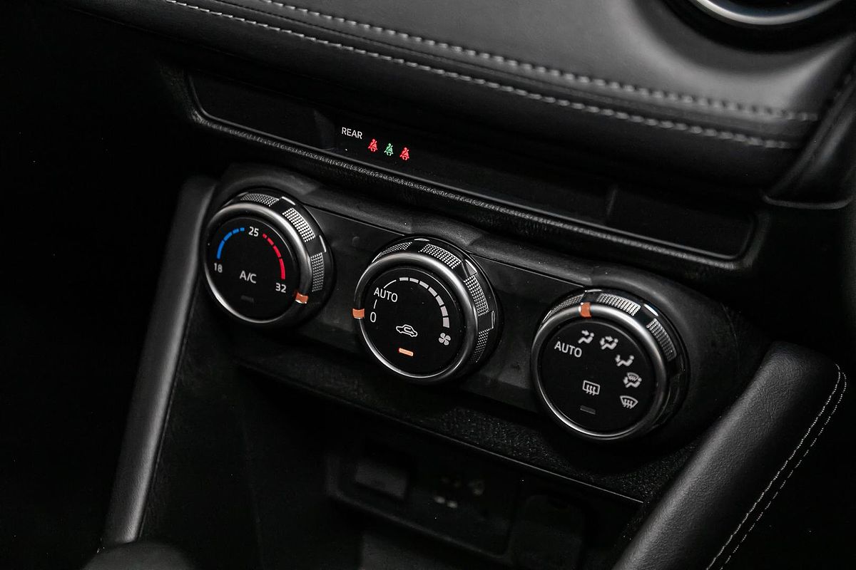 2023 Mazda CX-3 sTouring DK