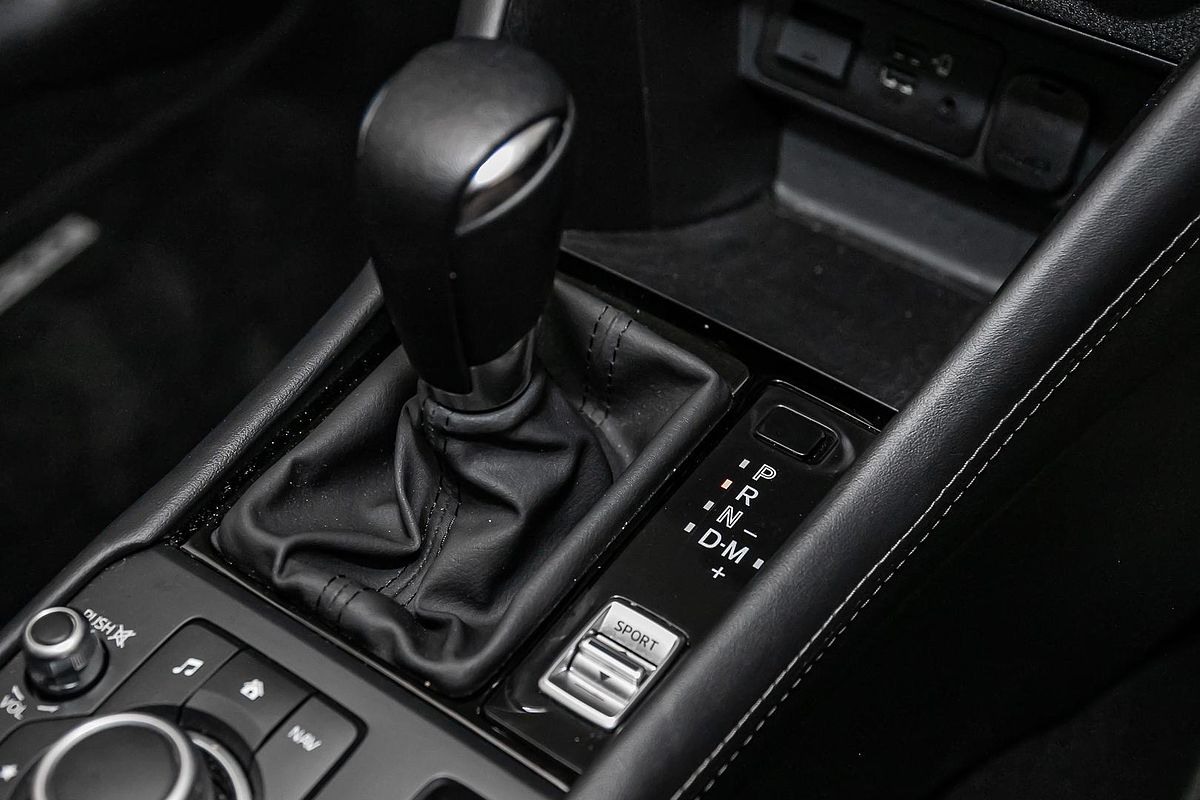 2023 Mazda CX-3 sTouring DK