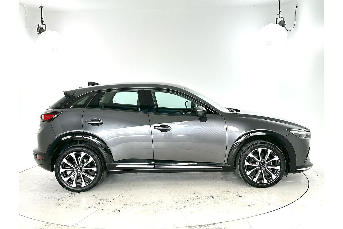 2022 Mazda CX-3 sTouring DK
