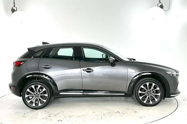 2022 Mazda CX-3 sTouring DK