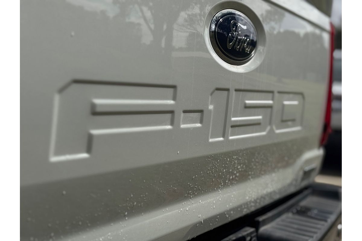 2023 Ford F-150 Lariat 4X4 LWB