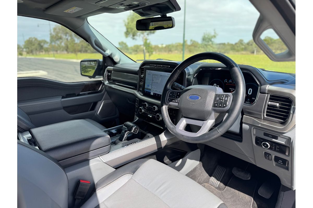 2023 Ford F-150 Lariat 4X4 LWB