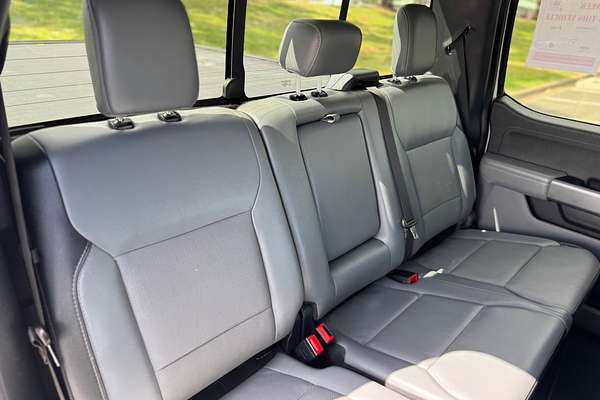 2023 Ford F-150 Lariat 4X4 LWB