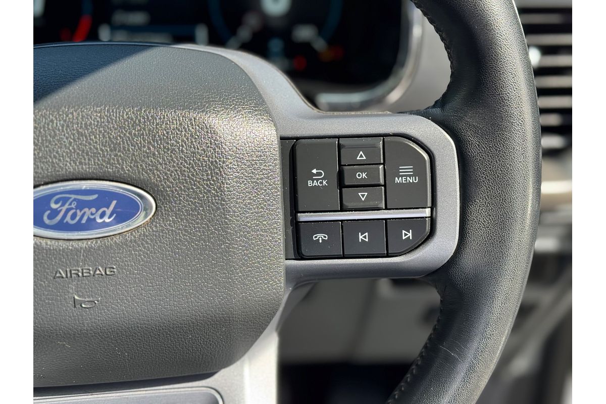 2023 Ford F-150 Lariat 4X4 LWB