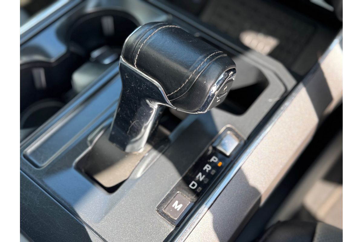 2023 Ford F-150 Lariat 4X4 LWB