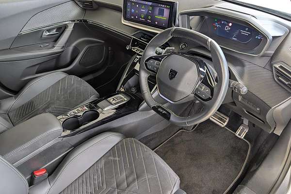 2024 Peugeot 2008 GT P24