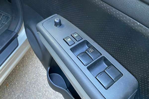 2013 Nissan X-TRAIL ST-L T31