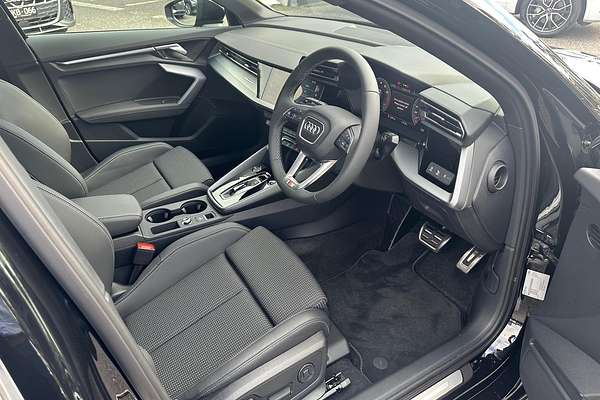 2025 Audi A3 35 TFSI S line GY