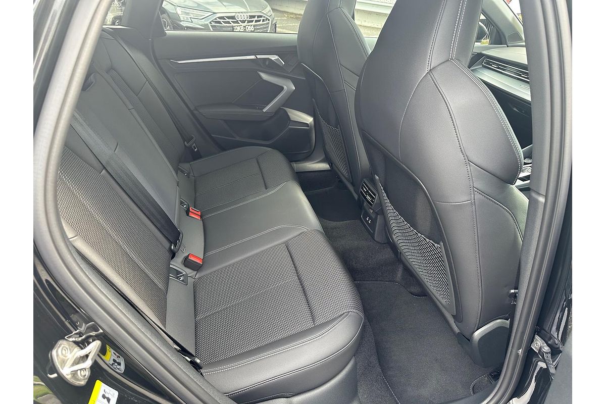 2025 Audi A3 35 TFSI S line GY