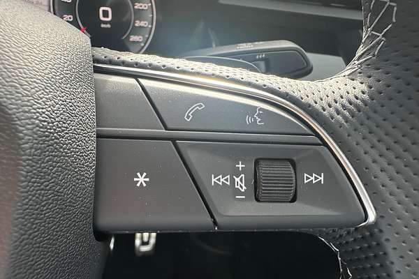 2025 Audi A3 35 TFSI S line GY