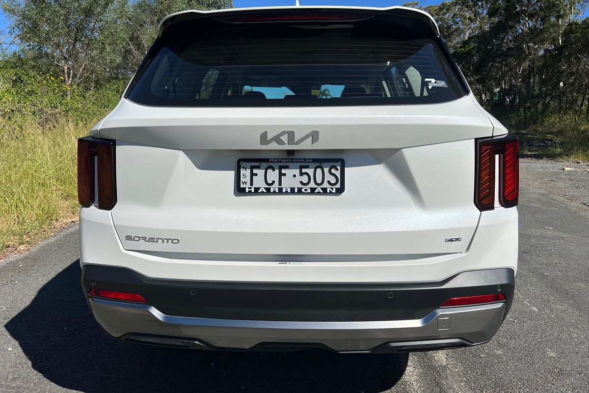 2023 Kia Sorento S MQ4 PE