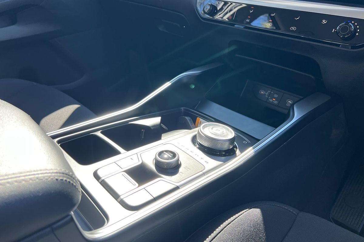 2023 Kia Sorento S MQ4 PE