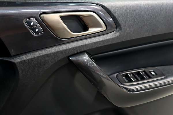 2022 Ford Everest Titanium UA II