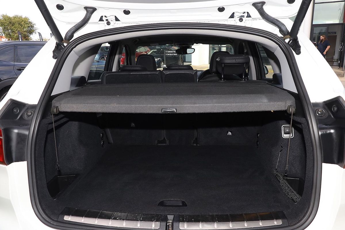 2016 BMW X1 xDrive25i F48