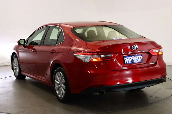 2018 Toyota Camry Ascent AXVH71R