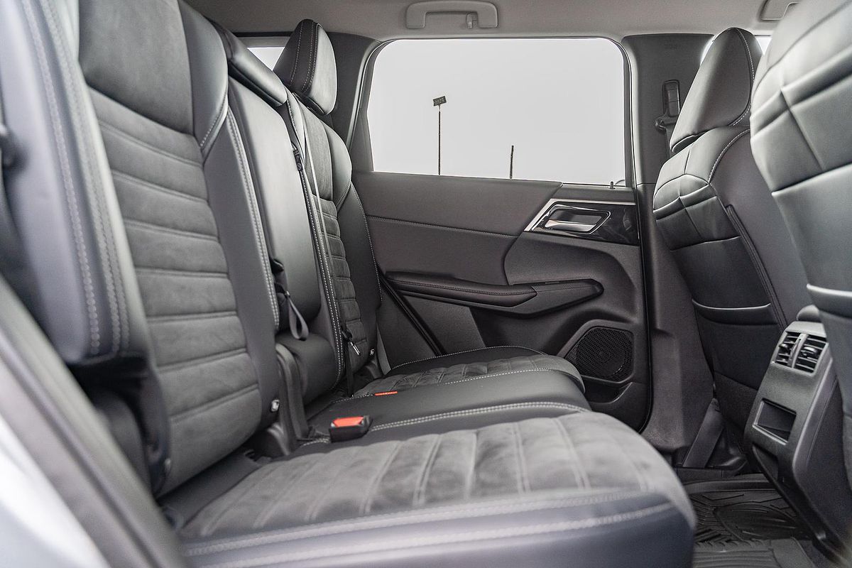 2023 Mitsubishi Outlander Aspire ZM