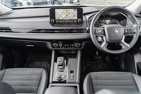 2023 Mitsubishi Outlander Aspire ZM