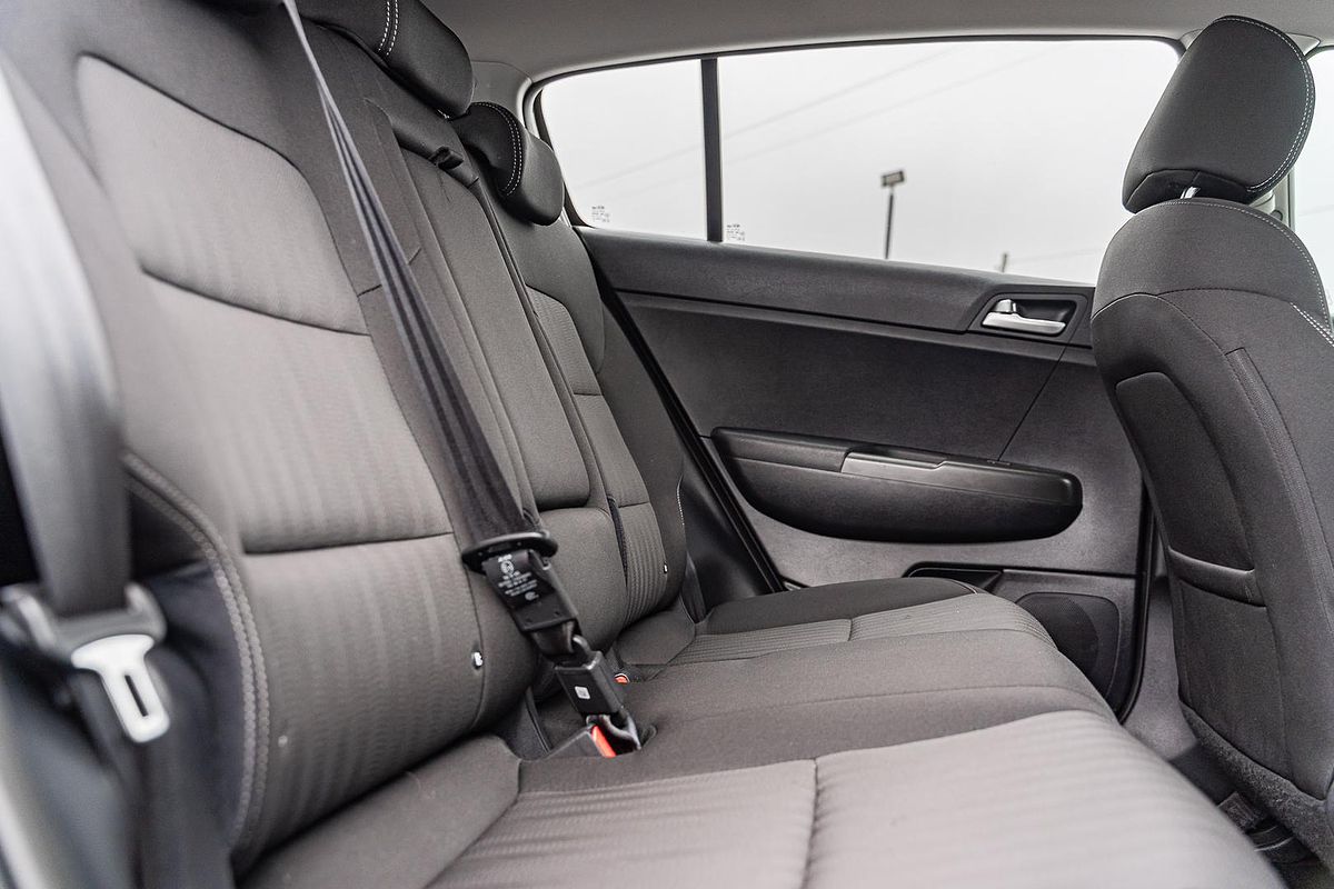 2019 Kia Sportage S QL
