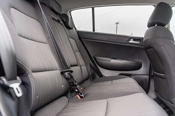 2019 Kia Sportage S QL