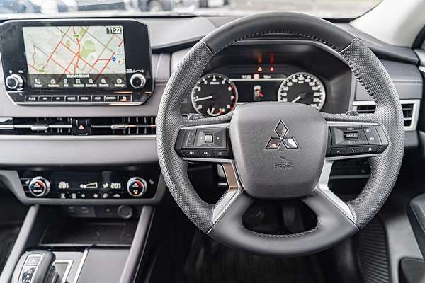 2023 Mitsubishi Outlander Aspire ZM