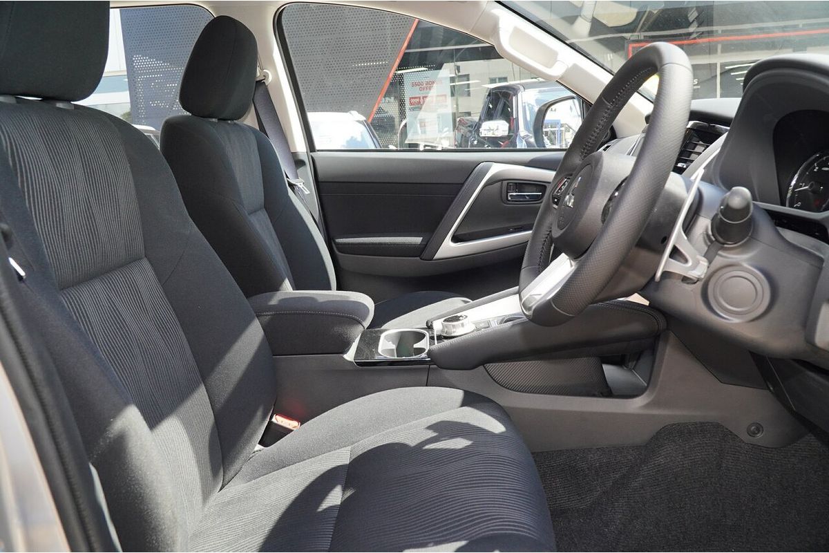 2024 Mitsubishi Pajero Sport GLX QG