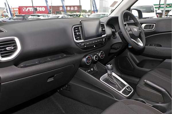 2025 Hyundai Venue QX.V5