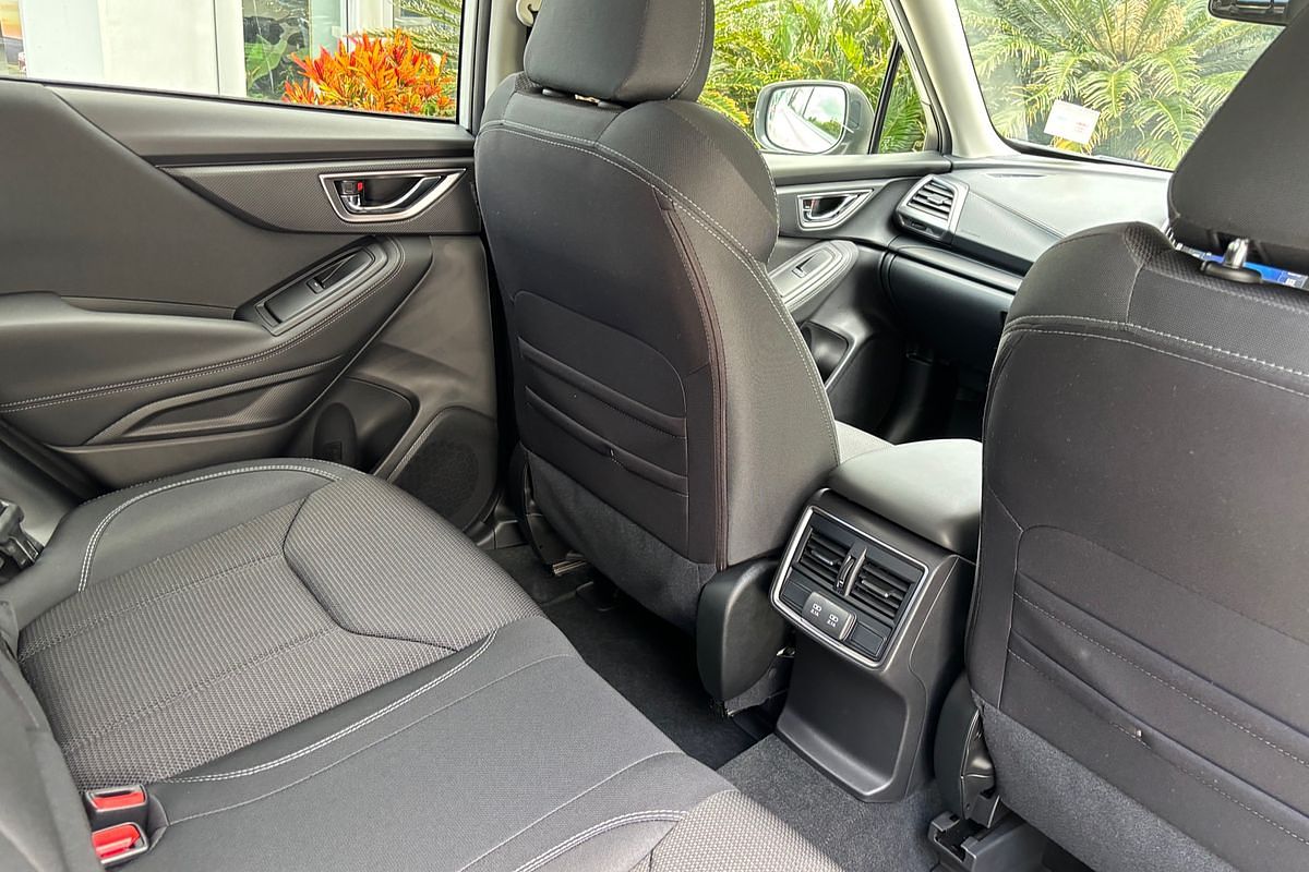 2024 Subaru Forester 2.5i-L S5