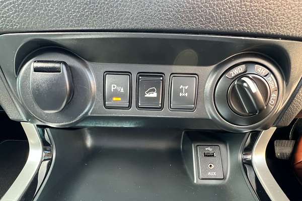 2018 Nissan Navara ST-X D23 Series 3 4X4