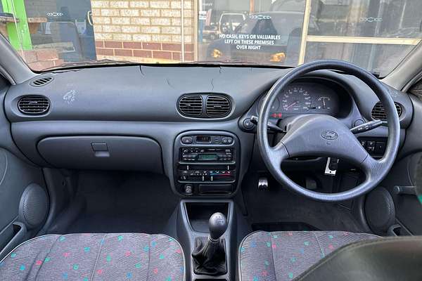 1998 Hyundai Excel Sprint X3