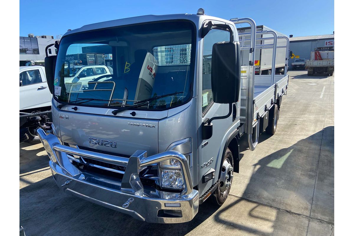 2025 Isuzu N Series NPR 45/55-155 Tradepack 4x2