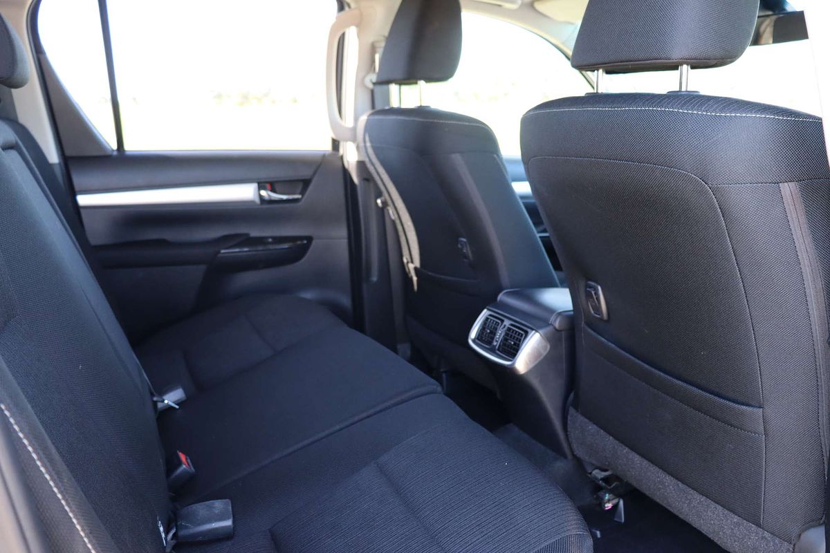 2019 Toyota Hilux SR5 GUN126R 4X4