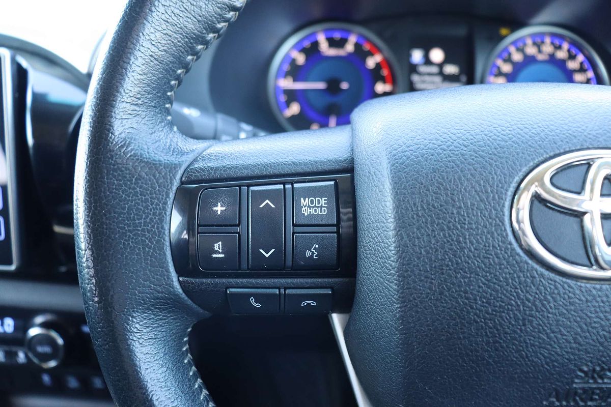 2019 Toyota Hilux SR5 GUN126R 4X4