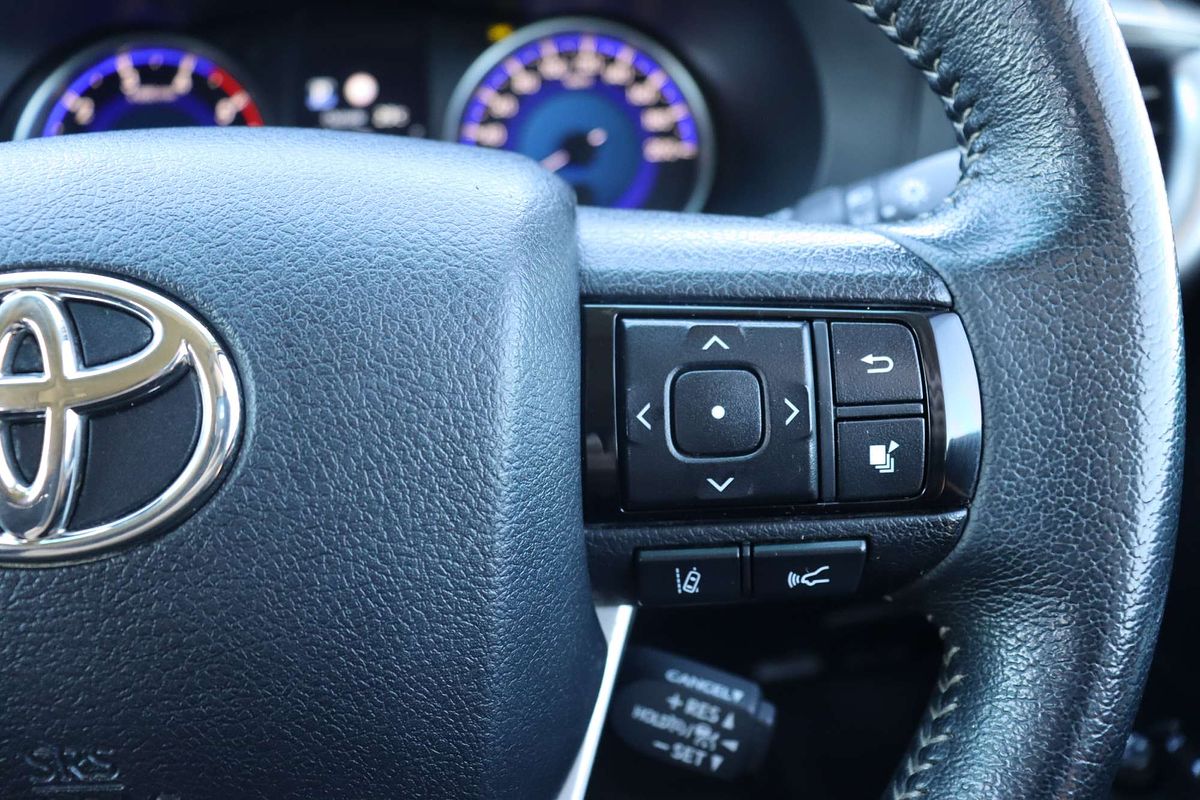 2019 Toyota Hilux SR5 GUN126R 4X4