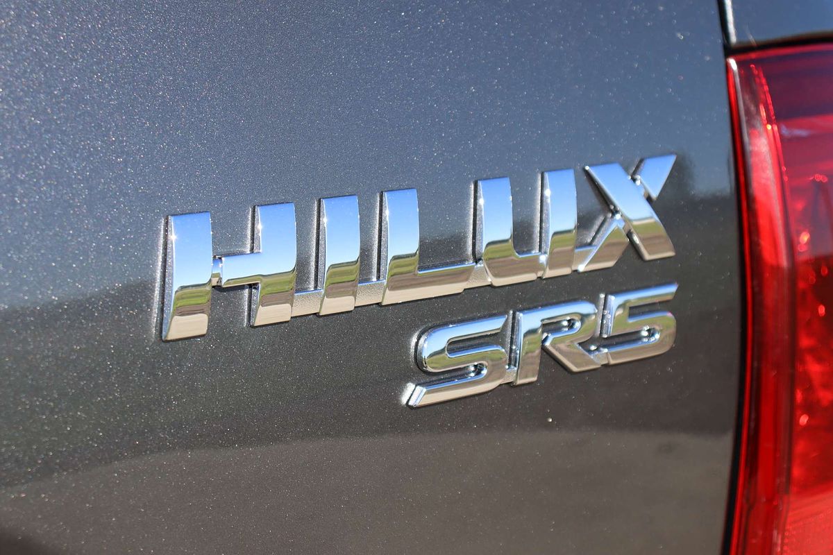 2019 Toyota Hilux SR5 GUN126R 4X4
