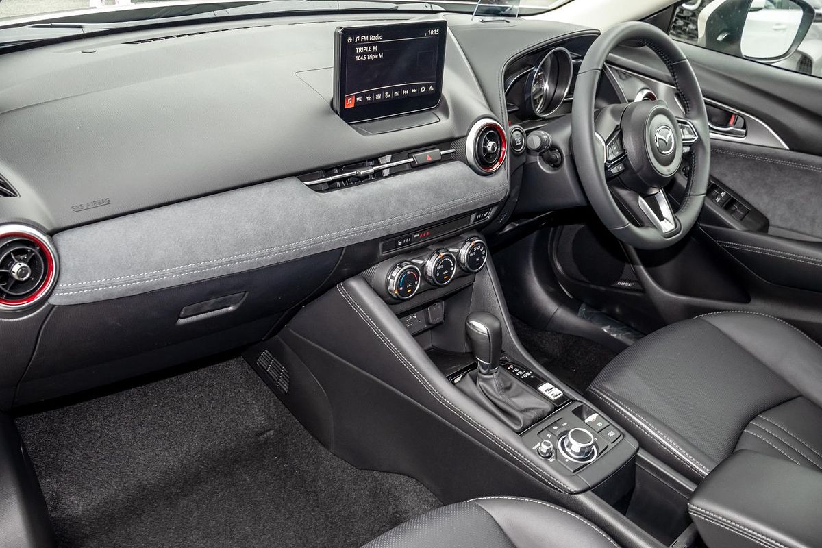 2025 Mazda CX-3 G20 Akari DK