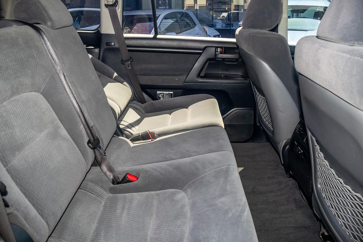 2016 Toyota Landcruiser GXL VDJ200R
