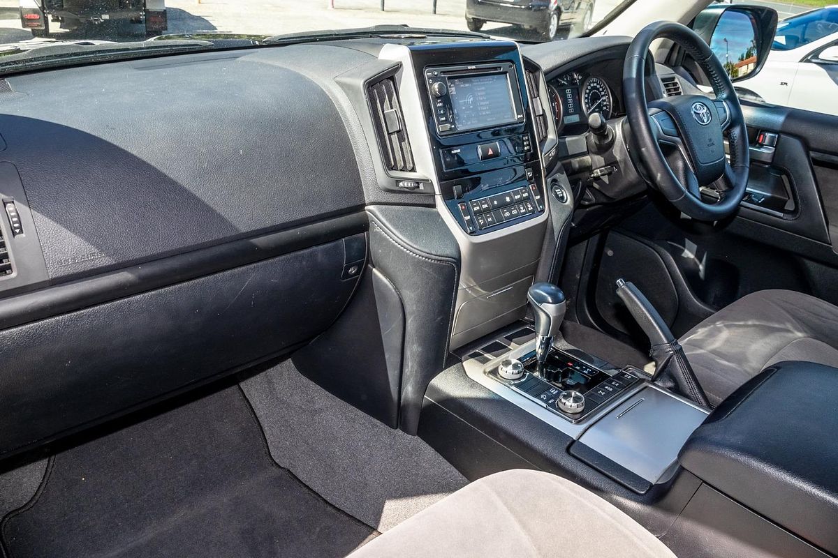 2016 Toyota Landcruiser GXL VDJ200R