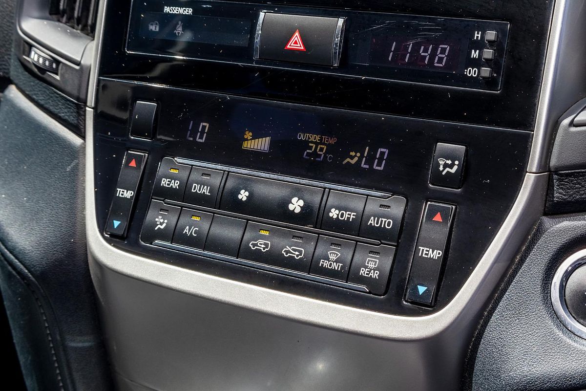 2016 Toyota Landcruiser GXL VDJ200R
