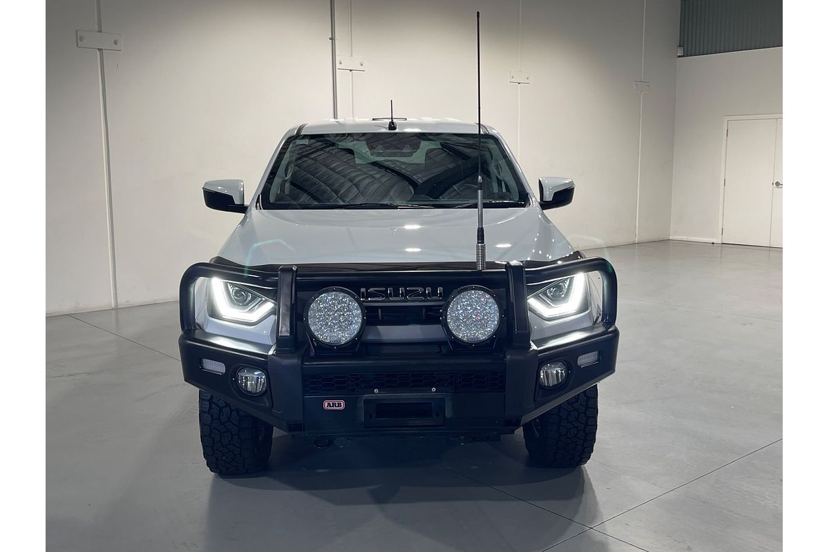 2021 Isuzu D-MAX LS-M  4X4