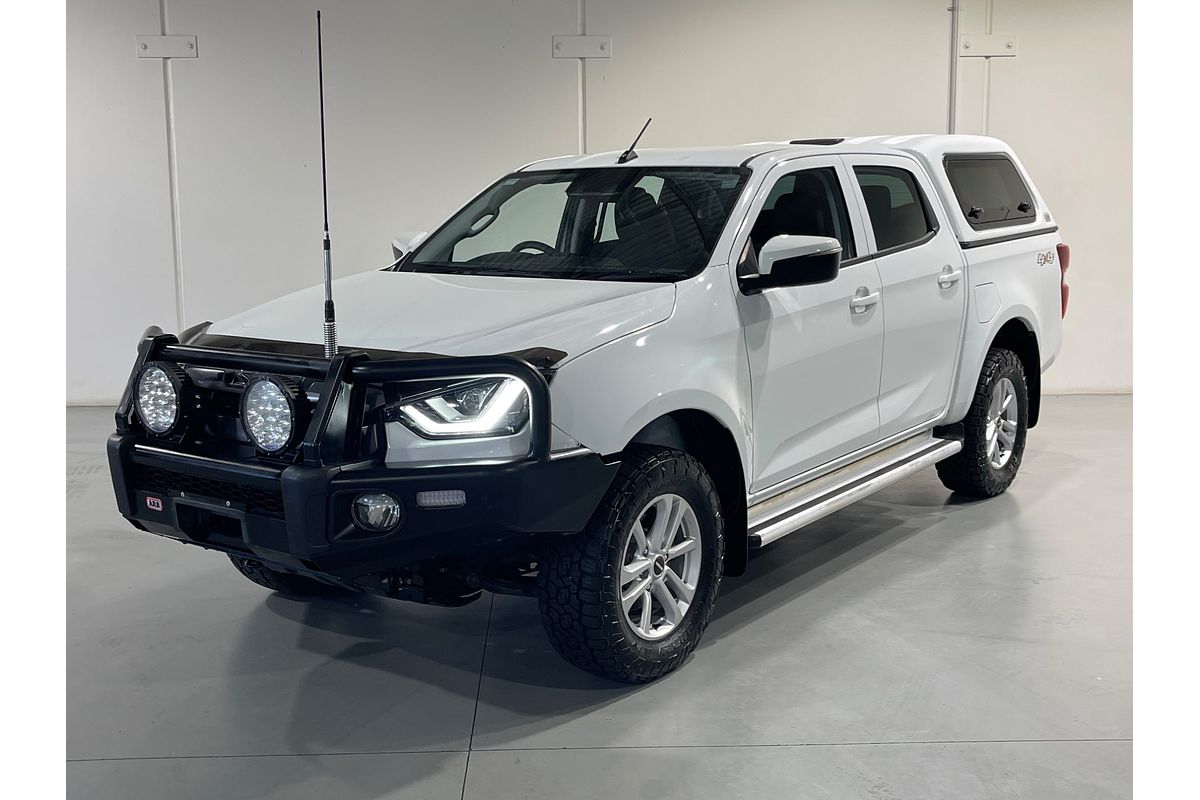 2021 Isuzu D-MAX LS-M  4X4