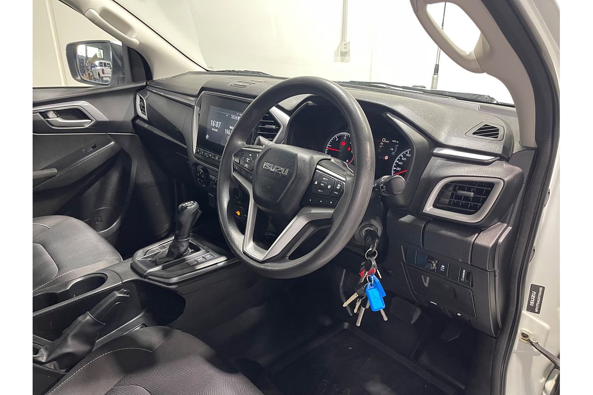 2021 Isuzu D-MAX LS-M  4X4