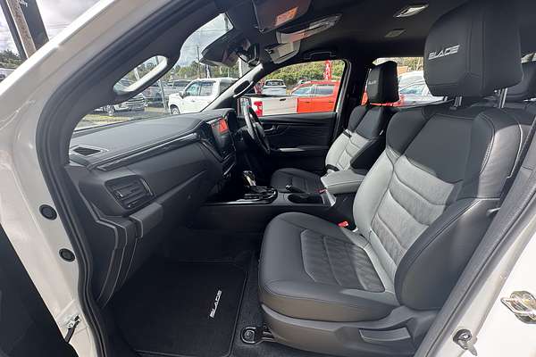 2025 Isuzu D-MAX BLADE 4X4