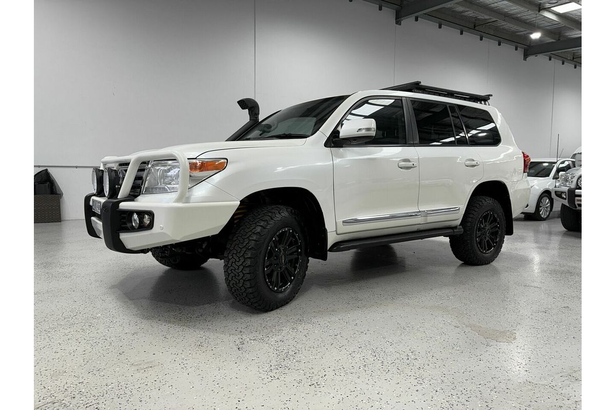 2014 Toyota Landcruiser Sahara VDJ200R