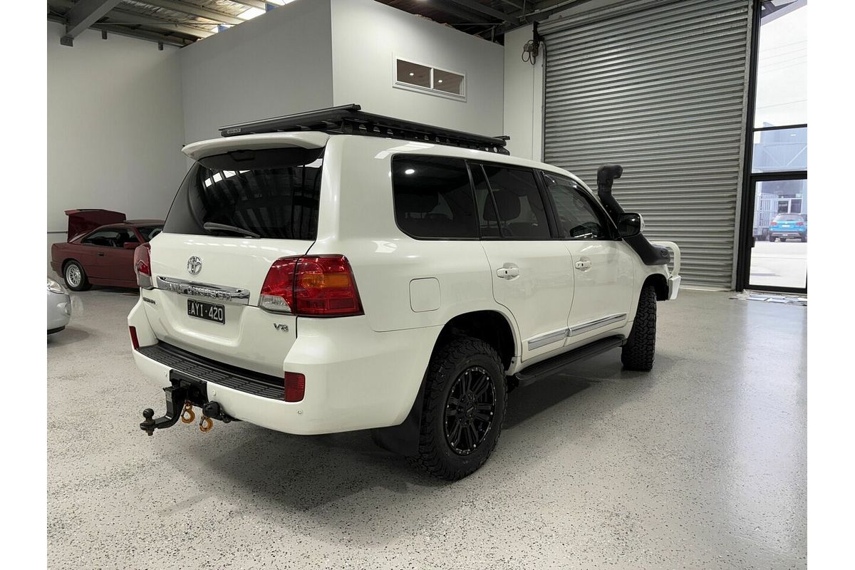 2014 Toyota Landcruiser Sahara VDJ200R