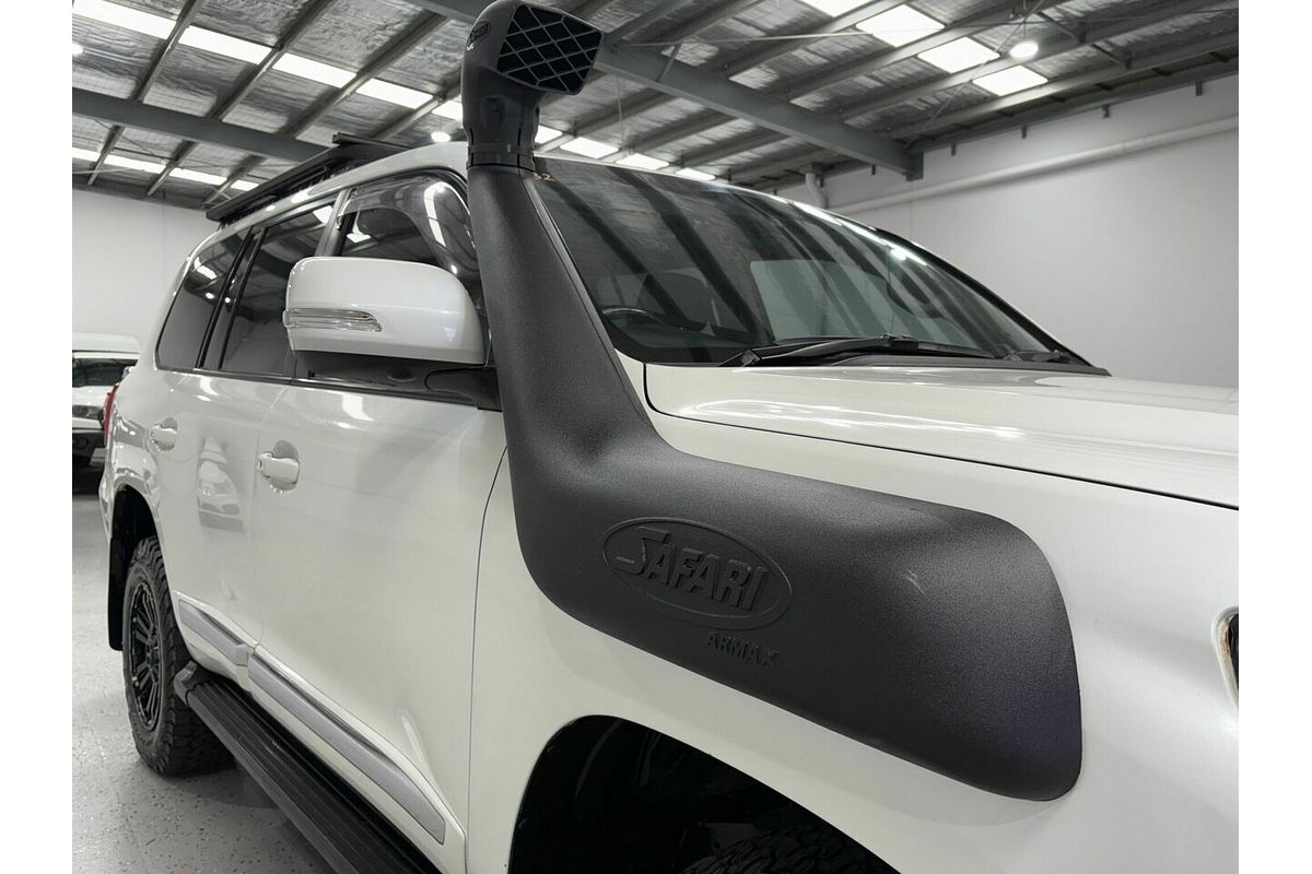 2014 Toyota Landcruiser Sahara VDJ200R