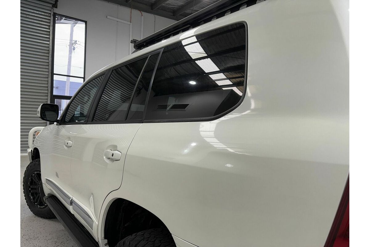 2014 Toyota Landcruiser Sahara VDJ200R