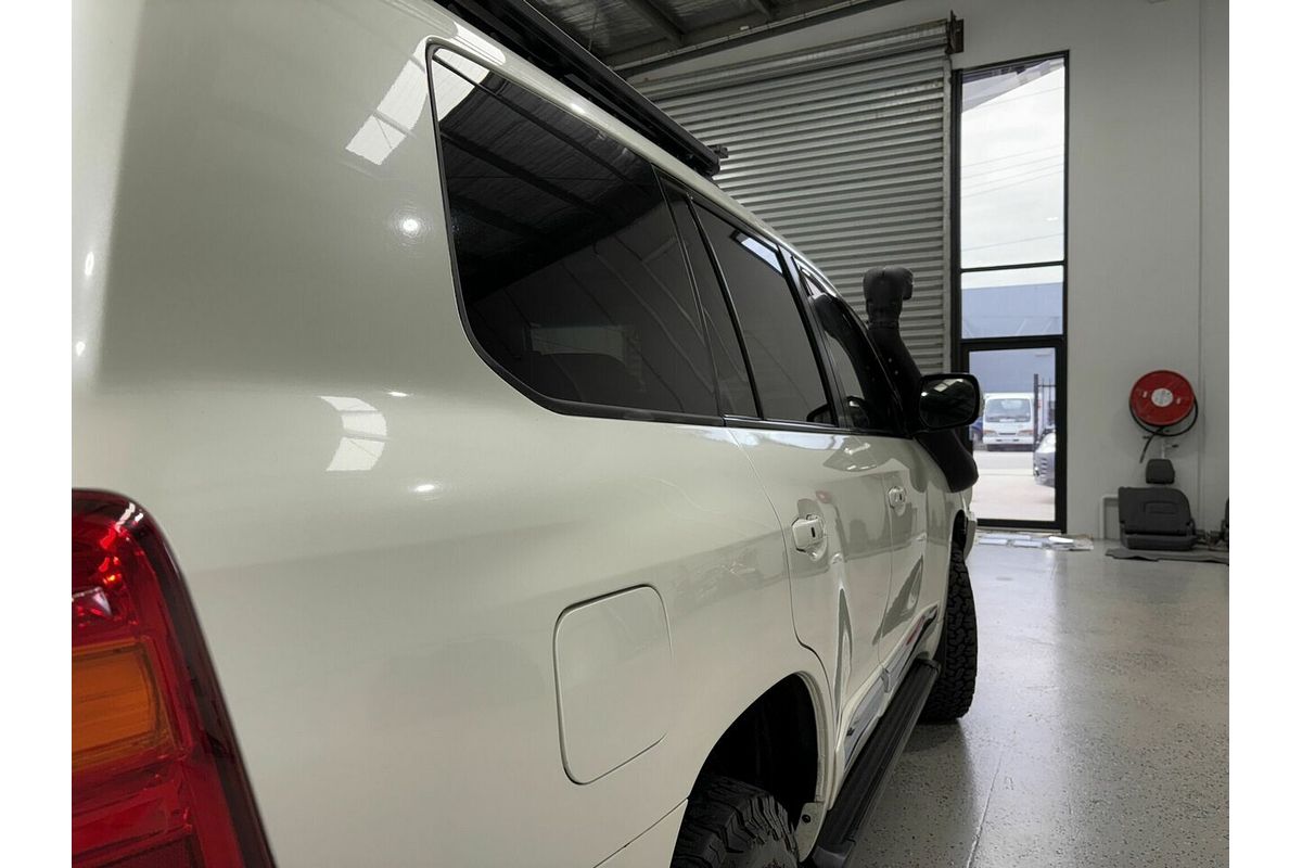 2014 Toyota Landcruiser Sahara VDJ200R